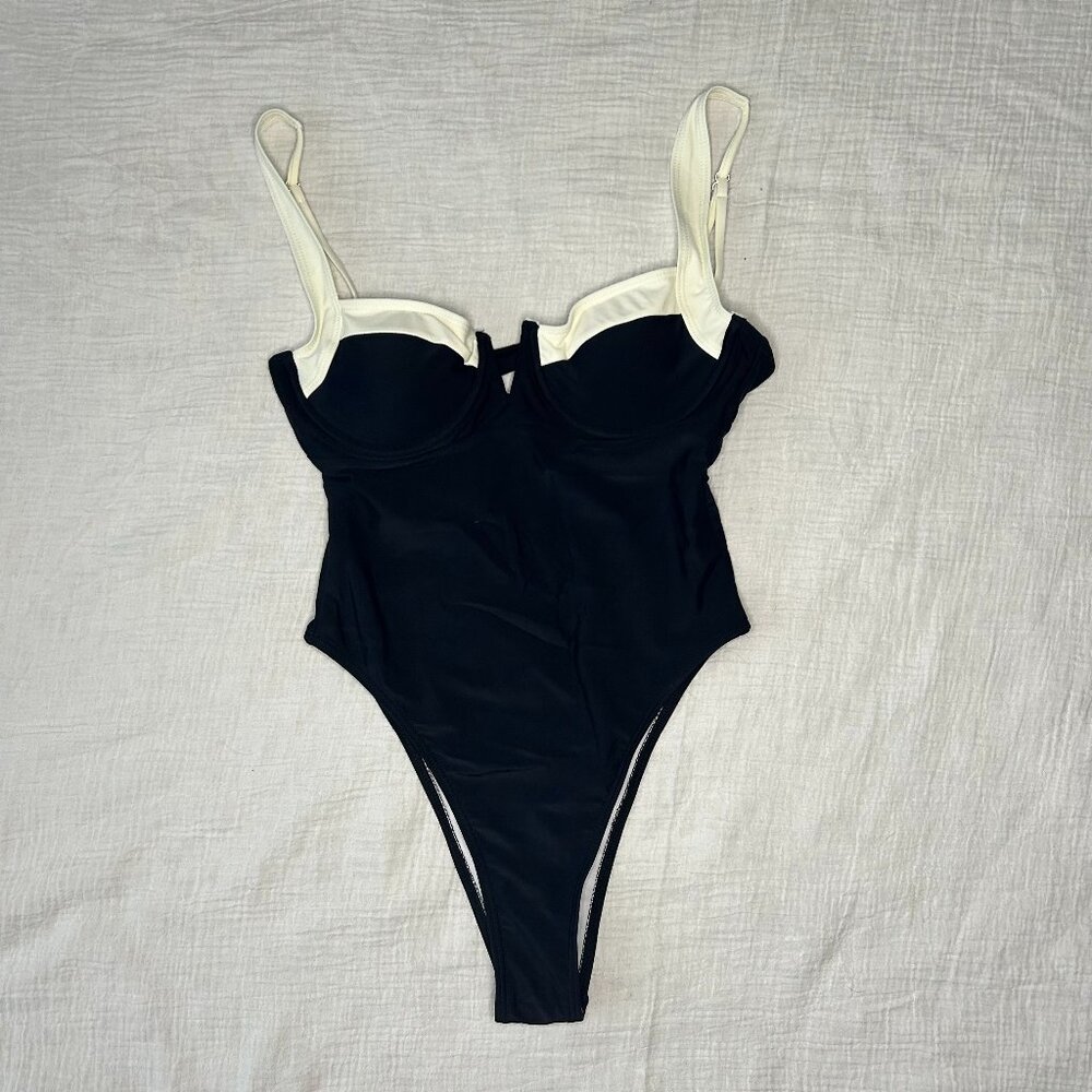 SHEIN European Sexy V-Neck Black & White Swimsuit